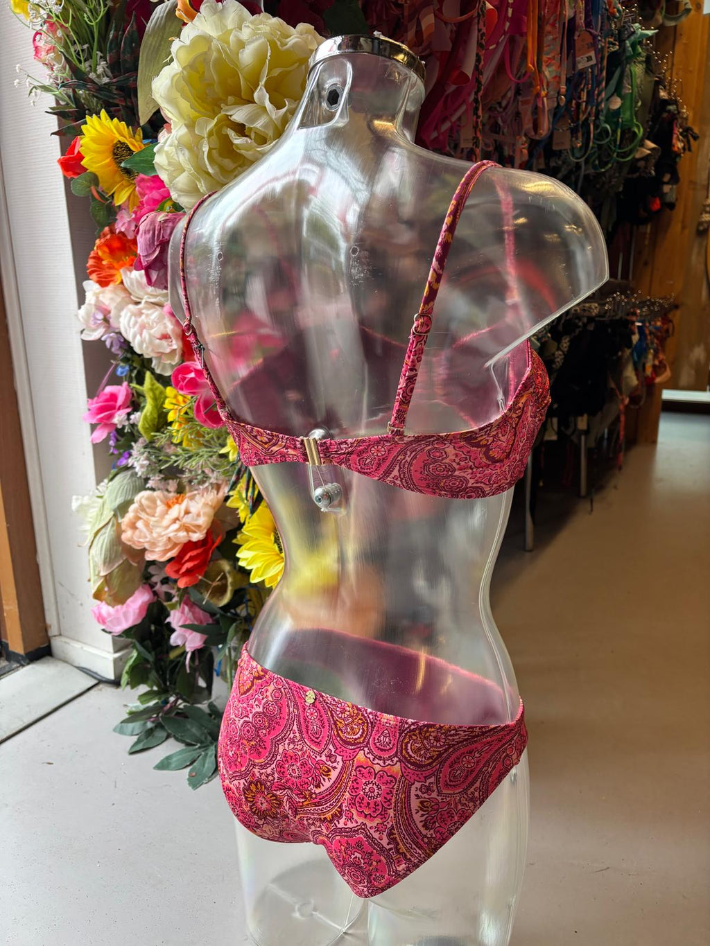 Shiwi Women’s Paisley Triangle Bikini - Pink Red